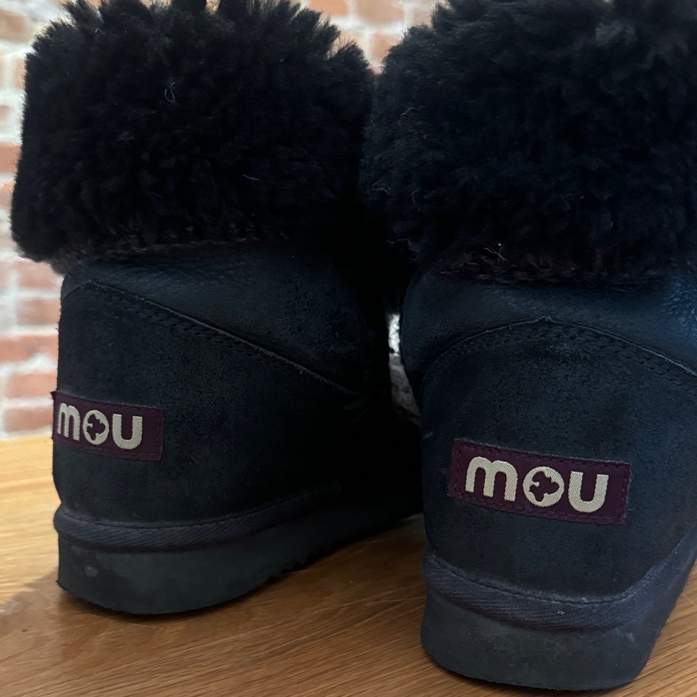 Mou Women's Black Shearling Winter Boots